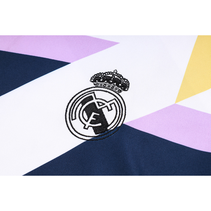 Chandal del Real Madrid Manga Corta 2023 - Pantalon Corto - Haga un click en la imagen para cerrar
